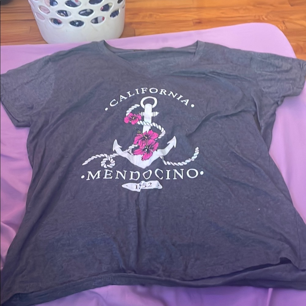 Gray California Mendocino Graphic T-Shirt